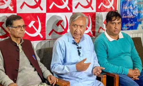 Jammu: तारिगामी ने सरकार से सीमावर्ती निवासियों को राहत प्रदान करने का आग्रह किया