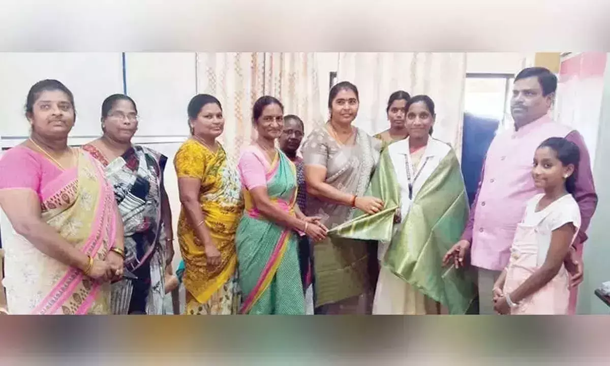 Andhra: नर्सें समर्पित सेवा के लिए प्रेरणा हैं