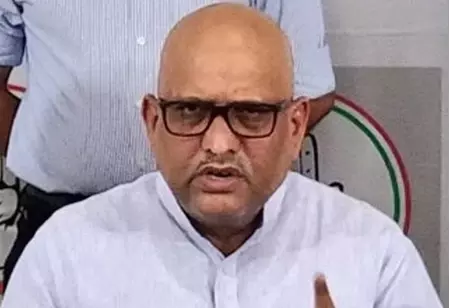 ट्रंप के सीजफायर ऐलान पर क्यों नहीं बोले पीएम मोदी : अजय राय ट्रंप के सीजफायर ऐलान पर क्यों नहीं बोले पीएम मोदी : अजय राय