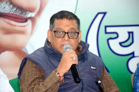 आतंकवादियों की तस्वीरें साझा करना जघन्य अपराध, नीरज कुमार का कांग्रेस पर निशाना आतंकवादियों की तस्वीरें साझा करना जघन्य अपराध, नीरज कुमार का कांग्रेस पर निशाना