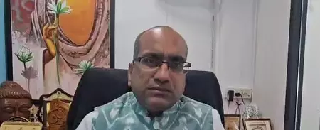 पाकिस्तान प्रायोजित आतंकवाद का जवाब देने के लिए भारतीय सेना अभिनंदन की अधिकारी : सुजीत कुमार पाकिस्तान प्रायोजित आतंकवाद का जवाब देने के लिए भारतीय सेना अभिनंदन की अधिकारी : सुजीत कुमार