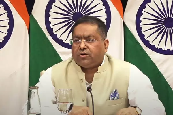 भारत ने Arunachal Pradesh के स्थानों का नाम बदलने के चीन के ‘बेतुके’ कदम की निंदा की भारत ने Arunachal Pradesh के स्थानों का नाम बदलने के चीन के ‘बेतुके’ कदम की निंदा की