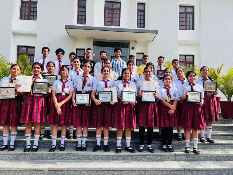Haryana : सीबीएसई परीक्षा में भी करनाल का जलवा Haryana : सीबीएसई परीक्षा में भी करनाल का जलवा