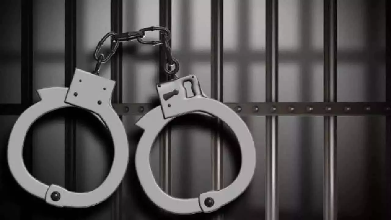 Manipal में लापरवाही से स्कूटर चलाने के आरोप में युवक पर मामला दर्ज Manipal में लापरवाही से स्कूटर चलाने के आरोप में युवक पर मामला दर्ज
