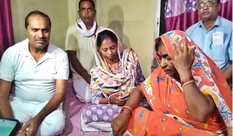 ‘मैं फिट हूं, बहुत जल्द घर आऊंगा’, वतन वापसी पर BSF जवान की पत्नी ने शेयर की पति से हुई बातचीत ‘मैं फिट हूं, बहुत जल्द घर आऊंगा’, वतन वापसी पर BSF जवान की पत्नी ने शेयर की पति से हुई बातचीत