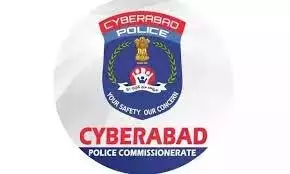 Cyberabad पुलिस ने पार्क की गई कारों में बच्चों की सुरक्षा पर प्रकाश डालते हुए एडवाइजरी जारी की Cyberabad पुलिस ने पार्क की गई कारों में बच्चों की सुरक्षा पर प्रकाश डालते हुए एडवाइजरी जारी की