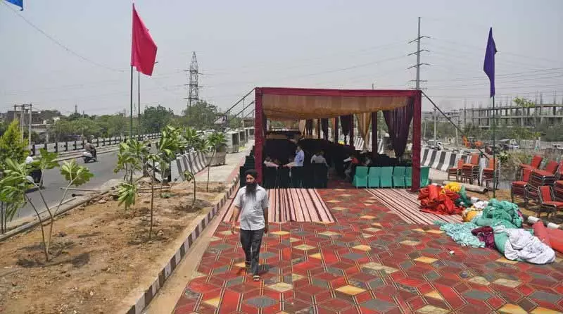 CM का दौरा रद्द होने से पुल का उद्घाटन स्थगित CM का दौरा रद्द होने से पुल का उद्घाटन स्थगित