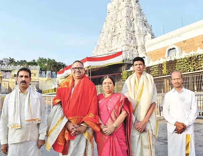 Andhra : उच्च न्यायालय के न्यायाधीश ने श्रीवरिणी का दौरा किया Andhra : उच्च न्यायालय के न्यायाधीश ने श्रीवरिणी का दौरा किया