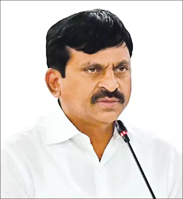 दस हजार चेंचू परिवारों के लिए इंदिराम्मा मकान: Minister Ponguleti दस हजार चेंचू परिवारों के लिए इंदिराम्मा मकान: Minister Ponguleti