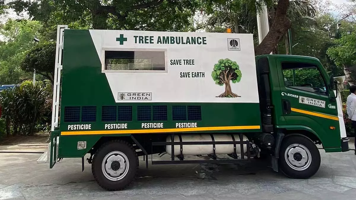 पुणे: शहर के हरित आवरण की सुरक्षा के लिए PMC विश्व पर्यावरण दिवस पर ट्री एम्बुलेंस शुरू करेगी पुणे: शहर के हरित आवरण की सुरक्षा के लिए PMC विश्व पर्यावरण दिवस पर ट्री एम्बुलेंस शुरू करेगी
