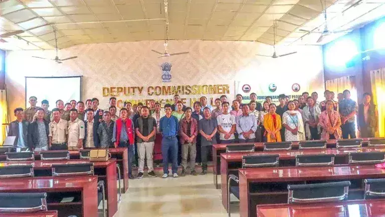 Nagaland : किफिरे डीएमयू ने वन संरक्षण के लिए कार्रवाई का आग्रह किया Nagaland : किफिरे डीएमयू ने वन संरक्षण के लिए कार्रवाई का आग्रह किया