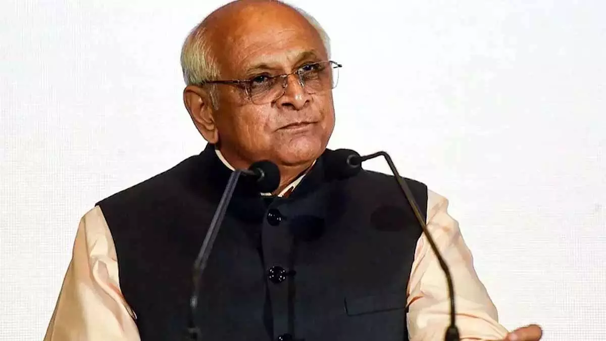 Gujarat ने पुलिस सेवाओं को सुव्यवस्थित करने और साइबर अपराध से निपटने के लिए नए पोर्टल लॉन्च किए Gujarat ने पुलिस सेवाओं को सुव्यवस्थित करने और साइबर अपराध से निपटने के लिए नए पोर्टल लॉन्च किए