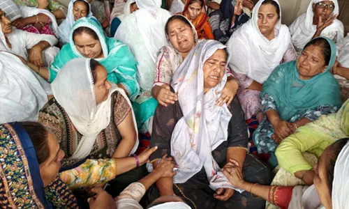 अमृतसर में जहरीली शराब पीने से मरने वालों की संख्या बढ़कर 20 हुई