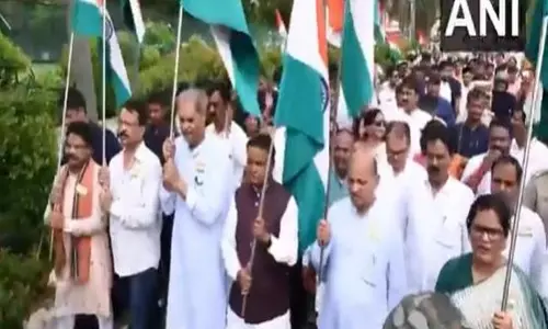 CM Majhi ने भारतीय सशस्त्र बलों के सम्मान में तिरंगा यात्रा को हरी झंडी दिखाई