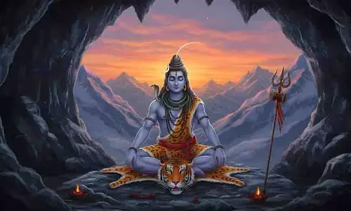 Pradosh Vrat 2025: मई के आखिरी प्रदोष व्रत पर करें इस स्तोत्र का पाठ, भोलेनाथ होंगे प्रसन्न