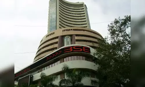 महंगाई कम होने से शेयर बाजार गदगद, सेंसेक्स हरे निशान में खुला