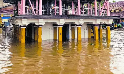 कर्नाटक में बारिश कई जगहों पर आंधी-तूफान; 4 दिनों के लिए येलो अलर्ट
