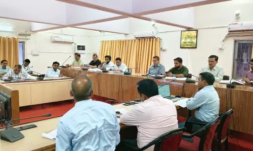 Ballia: कर-करेत्तर व राजस्व कार्यों की समीक्षा बैठक में डीएम ने दिए सख्त निर्देश Ballia: कर-करेत्तर व राजस्व कार्यों की समीक्षा बैठक में डीएम ने दिए सख्त निर्देश