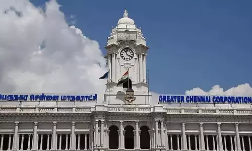 चेन्नई निगम ने सड़क पर रहने वाले कुत्तों पर माइक्रोचिप लगाने और उनकी निगरानी करने की योजना बनाई चेन्नई निगम ने सड़क पर रहने वाले कुत्तों पर माइक्रोचिप लगाने और उनकी निगरानी करने की योजना बनाई