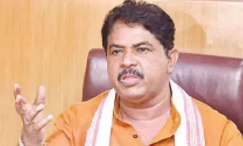 कांग्रेस नेताओं को इस समय विभाजनकारी भाषा नहीं बोलनी चाहिए: LoP कांग्रेस नेताओं को इस समय विभाजनकारी भाषा नहीं बोलनी चाहिए: LoP