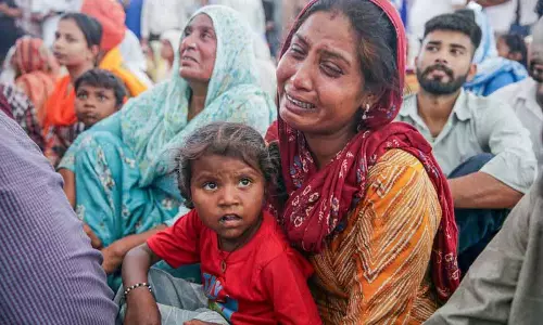Amritsar में जहरीली शराब से 21 लोगों की मौत, 10 की हालत गंभीर