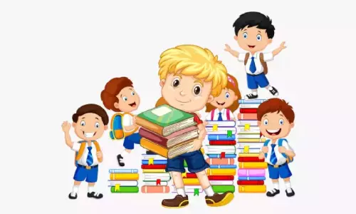 पाठ्यपुस्तक वितरण प्रगति पर है; 80 प्रतिशत पूरा पाठ्यपुस्तक वितरण प्रगति पर है; 80 प्रतिशत पूरा