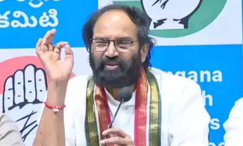 Telangana: उत्तम ने धान खरीद को लेकर हरीश की आलोचना की