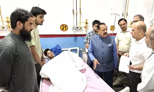 सीमावर्ती क्षेत्रों में 600 पारिवारिक बंकर और सायरन प्रणाली स्थापित की जाएगी: Jitendra सीमावर्ती क्षेत्रों में 600 पारिवारिक बंकर और सायरन प्रणाली स्थापित की जाएगी: Jitendra