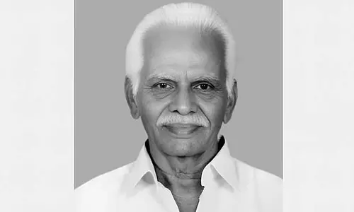 Tamil Nadu : प्रिय के पिता वेंकटचलम का निधन हो गया Tamil Nadu : प्रिय के पिता वेंकटचलम का निधन हो गया