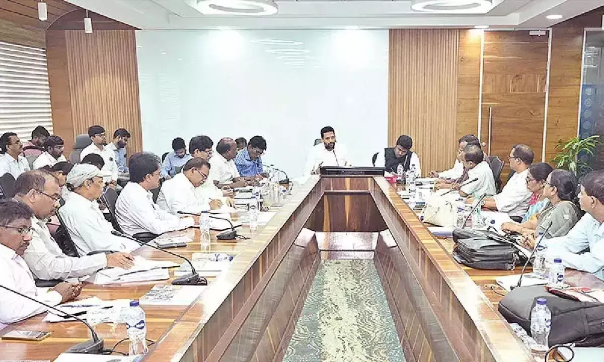 Andhra: राज्य में भारी निवेश आ रहा है: मंत्री टीजी भारत