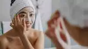 Skin Care: गर्मियों में चेहरे को ऐसे रखें तरोताजा, जानें आसान स्किन केयर टिप्स Skin Care: गर्मियों में चेहरे को ऐसे रखें तरोताजा, जानें आसान स्किन केयर टिप्स