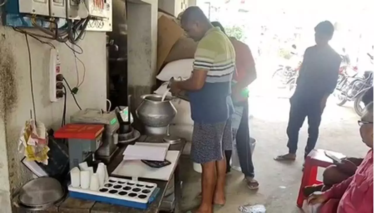 बेगूसराय में प्रधानमंत्री रोजगार सृजन कार्यक्रम ने जिंदगी बदली, अमित ने शुरू किया अपना व्यवसाय बेगूसराय में प्रधानमंत्री रोजगार सृजन कार्यक्रम ने जिंदगी बदली, अमित ने शुरू किया अपना व्यवसाय