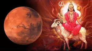 Zodiac sign: सूर्य-मंगल की युति से इन राशियों पर बरसेगा धन, पूरी होंगी मनोकामनाएं Zodiac sign: सूर्य-मंगल की युति से इन राशियों पर बरसेगा धन, पूरी होंगी मनोकामनाएं