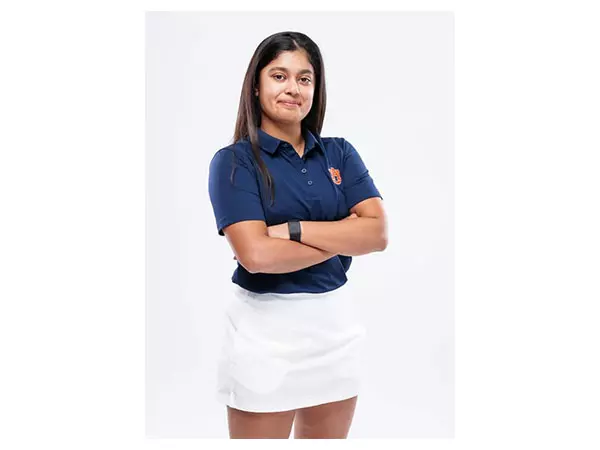 Zara क्वीन सिरीकिट कप गोल्फ़ में शीर्ष-10 में पहुँची Zara क्वीन सिरीकिट कप गोल्फ़ में शीर्ष-10 में पहुँची