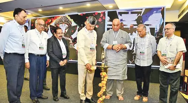 CM Chandrababu : ग्रामीण क्षेत्रों में मवेशी शेडों पर संपत्ति कर समाप्त किया जाएगा CM Chandrababu : ग्रामीण क्षेत्रों में मवेशी शेडों पर संपत्ति कर समाप्त किया जाएगा
