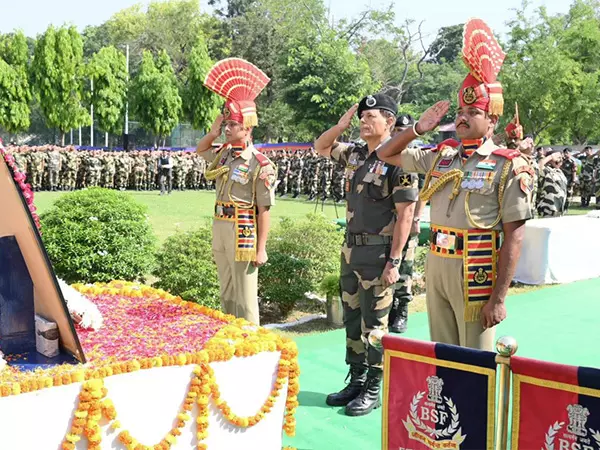 ऑपरेशन सिंदूर के दौरान शहीद हुए सैनिकों के नाम पर दो BSF चौकियों का नाम बदला जाएगा ऑपरेशन सिंदूर के दौरान शहीद हुए सैनिकों के नाम पर दो BSF चौकियों का नाम बदला जाएगा