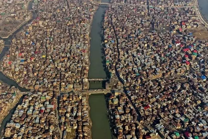 भूमि उपयोग शुल्क नीति समीक्षा में देरी से J&K में शहरी सुधारों की प्रगति धीमी हुई भूमि उपयोग शुल्क नीति समीक्षा में देरी से J&K में शहरी सुधारों की प्रगति धीमी हुई