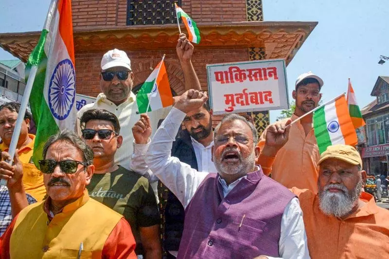 Jammu: मुस्लिम संगठन की भारत यात्रा श्रीनगर में संपन्न हुई Jammu: मुस्लिम संगठन की भारत यात्रा श्रीनगर में संपन्न हुई