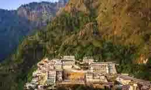 Mata Vaishno Devi:  श्रद्धालुओं के लिए शुरू की गई ये खास सुविधाएं