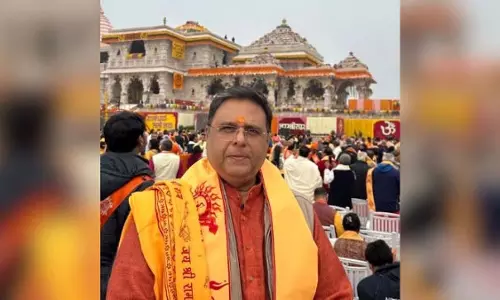 Maharashtra CM ने आशीष कुलकर्णी को फिर से सीएम कार्यालय का मुख्य समन्वयक नियुक्त किया