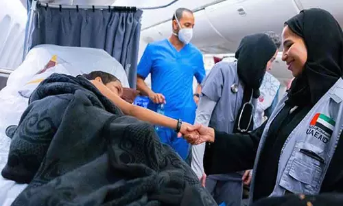 यूएई ने गाजा से 188 मरीजों और उनके परिवार को निकाला