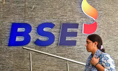 अप्रैल में मुद्रास्फीति छह साल के निचले स्तर पर पहुंचने से बाजार में तेजी