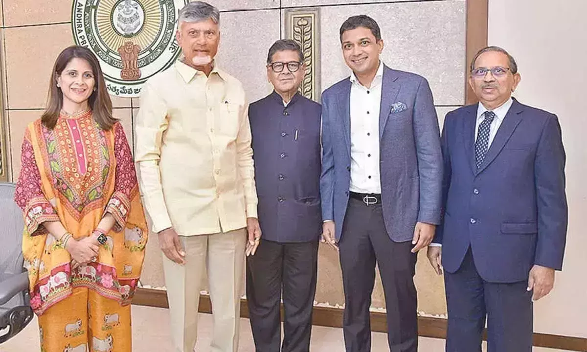 Andhra: जयराज इस्पात टीम ने सीएम से मुलाकात की Andhra: जयराज इस्पात टीम ने सीएम से मुलाकात की