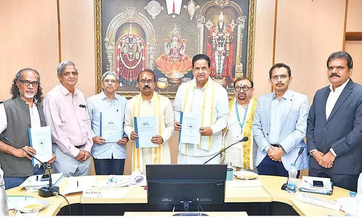 Andhra: टीटीडी ने एसवीआईएमएस में चिकित्सा सेवाएं बढ़ाने का संकल्प लिया Andhra: टीटीडी ने एसवीआईएमएस में चिकित्सा सेवाएं बढ़ाने का संकल्प लिया
