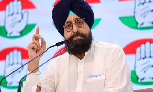 विपक्ष के नेता Pratap Singh Bajwa ने पंजाब के लिए आर्थिक पैकेज की मांग की विपक्ष के नेता Pratap Singh Bajwa ने पंजाब के लिए आर्थिक पैकेज की मांग की