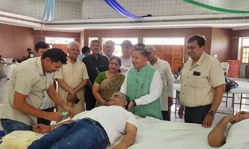 स्वामी ज्ञानानंद के जन्मदिन के अवसर पर Karnal में रक्तदान किया गया