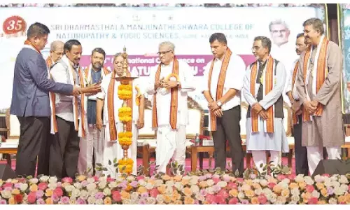 Karnataka: प्राकृतिक चिकित्सा में वैश्विक आवाज़ें दक्षिण कन्नड़ में एकत्रित हुईं