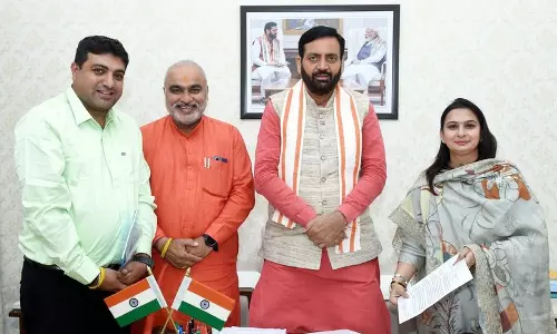 Karnal के तीन सेक्टरों को नगर निगम के अधीन लाने का मुख्यमंत्री सैनी ने किया आग्रह Karnal के तीन सेक्टरों को नगर निगम के अधीन लाने का मुख्यमंत्री सैनी ने किया आग्रह