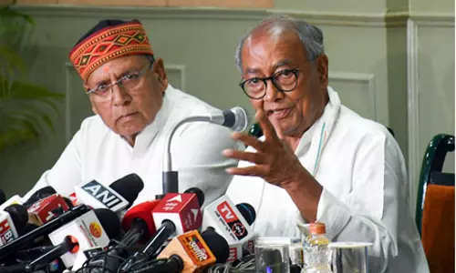 कांग्रेस की लड़ाई भाजपा की मानसिकता के खिलाफ है: दिग्विजय सिंह