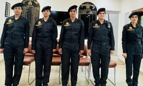 Bareilly: महिला शक्ति की नई पहल, एसओजी में महिलाओं की पहली टीम तैयार Bareilly: महिला शक्ति की नई पहल, एसओजी में महिलाओं की पहली टीम तैयार